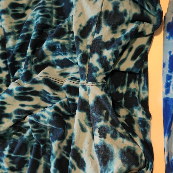 Lularoe OS tie-dye leggings bundle - Picture 7 of 8